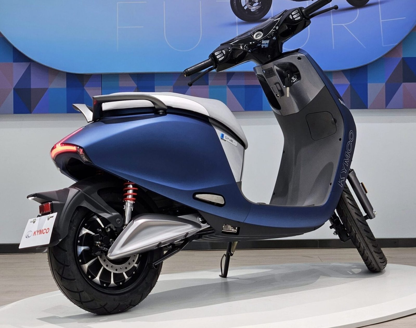 {"data":{"pictureId":"e2fe20a9e0594df997c3cf89fe83d130","appversion":"8.6.0","stickerId":"","filterId":"","infoStickerId":"","imageEffectId":"","playId":"","activityName":"","os":"android","product":"retouch","exportType":"","editType":""},"source_type":"douyin_beauty_me"}